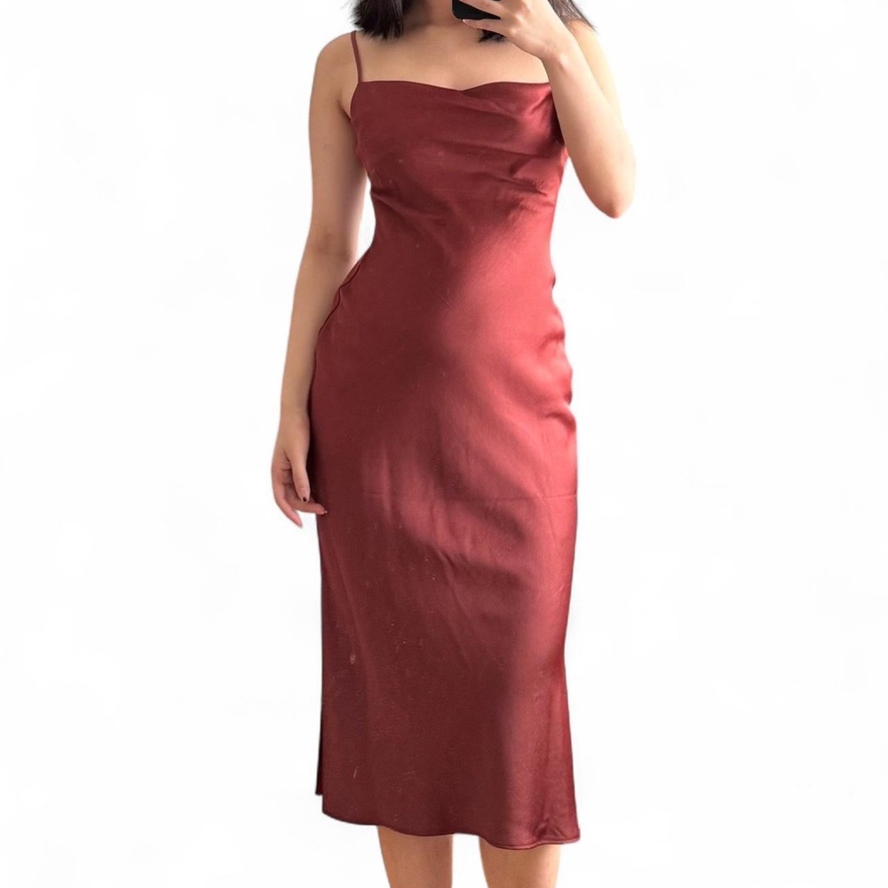 Elegant Red Midi Dress